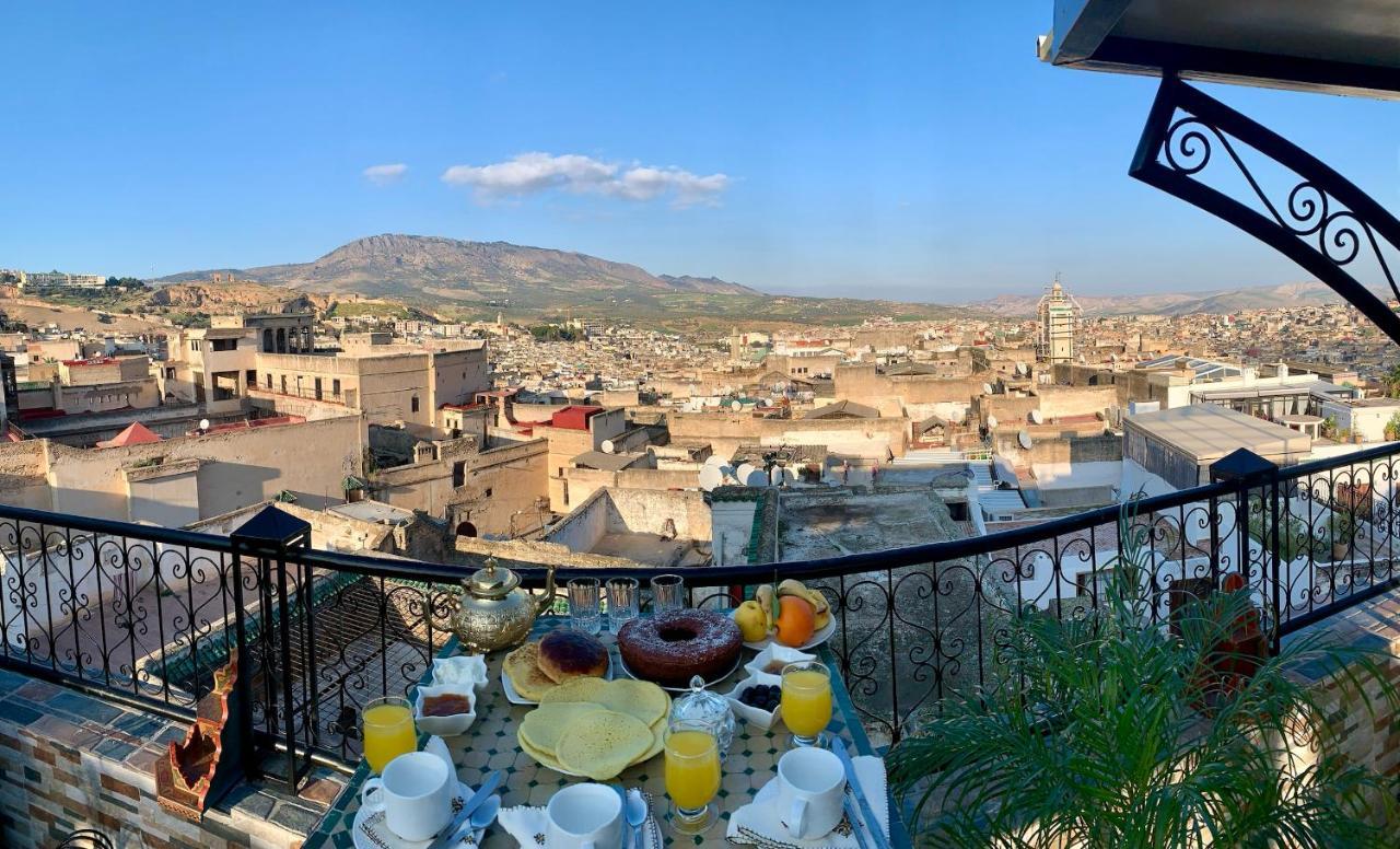 Dar El Ouedghiri Hotel Fez Bagian luar foto